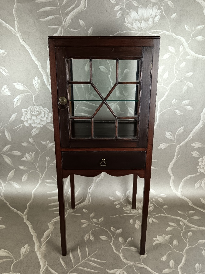 Georgian Display Cabinet (2).jpg